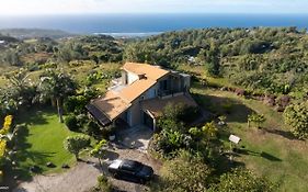 Maison D'hôtes Entre Mer Et Montagne À